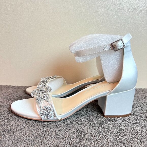 Betsey Johnson Womens Size 7 Ivory White Satin Jewel Dress Sandals Heels Shoes - Picture 6 of 13
